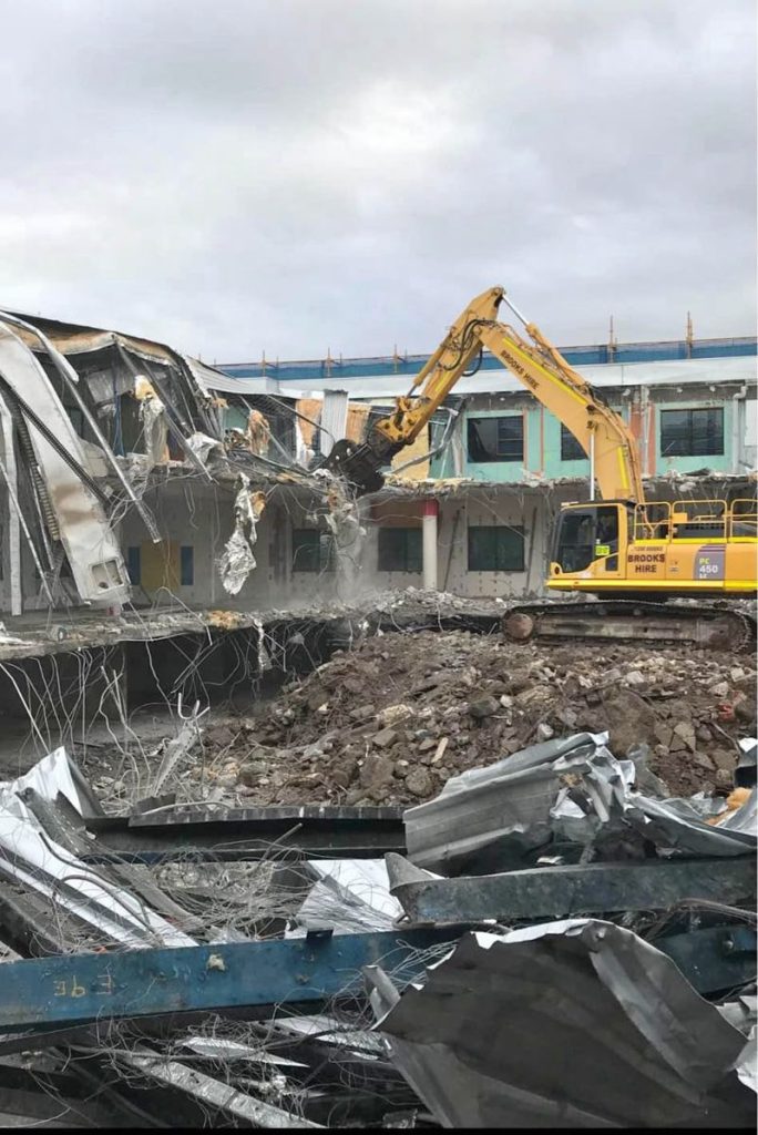 Planning a strip out around trading tenants